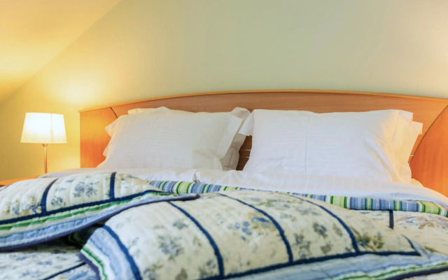 Family Inn cottage with terrace