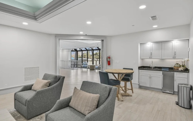 Beachside Two 4271 Flr 7