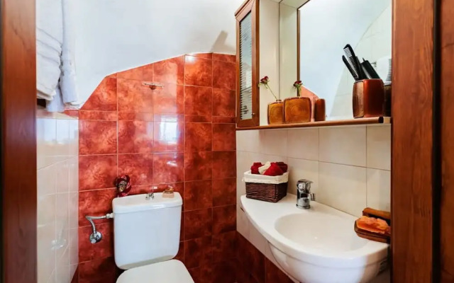 Verga Sunset Gem - Ilia Seaview Private Retreat