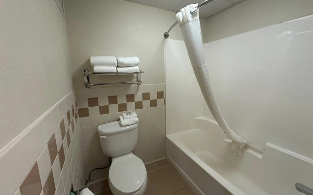 AmericInn by Wyndham Appleton North/Little Chute