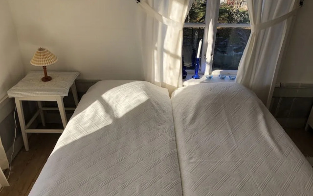 Frägsta Hälsingegård B&B