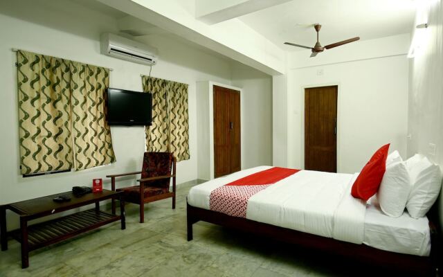 OYO 10259 Hotel Safa INN
