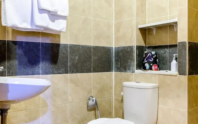 Oyo 258 Warmtel Chiang Mai Cityhall