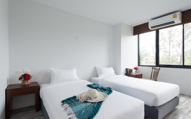 The Sixteenth Surin Beach Hotel