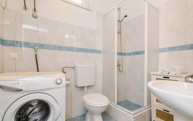 Awesome Home in Orasac With Wifi and 1 Bedrooms
