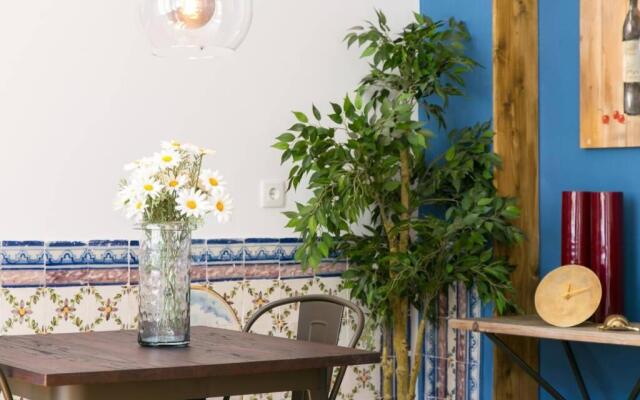 JP39 - Baixa 18th century tiles apartment with 2 bdr!