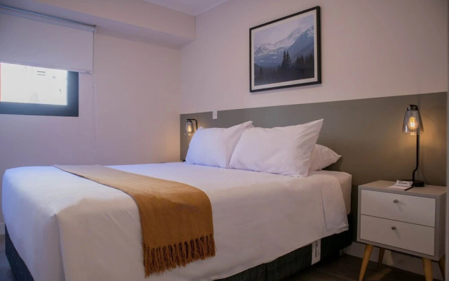 w Gorgeous 1BR w Terrace in Miraflores