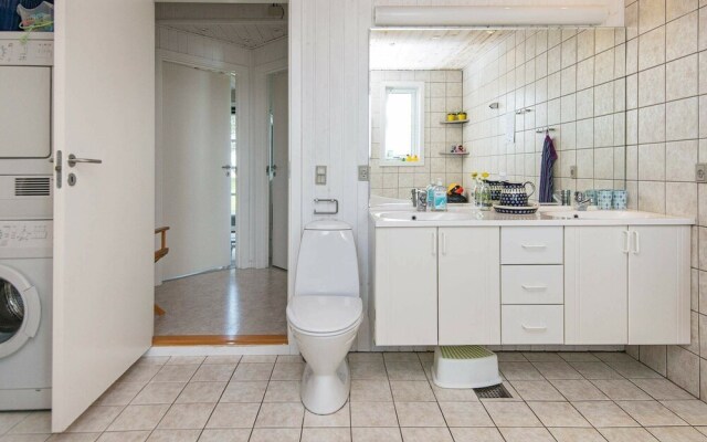 Simplistic Holiday Home in Ebeltoft With Whirlpool