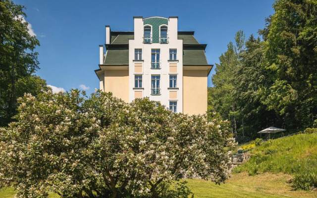 Villa Savoy Spa & Wellness