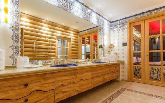 Royal Spa & Hotel Resort