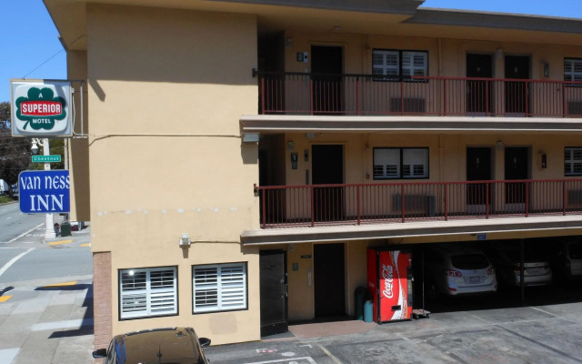 Van Ness Inn