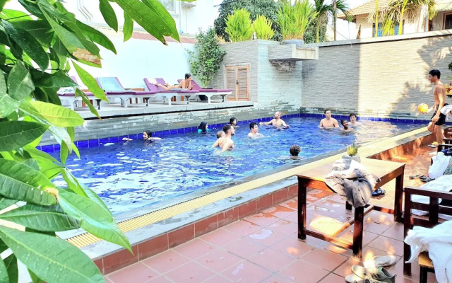 Darling Pub Hostel