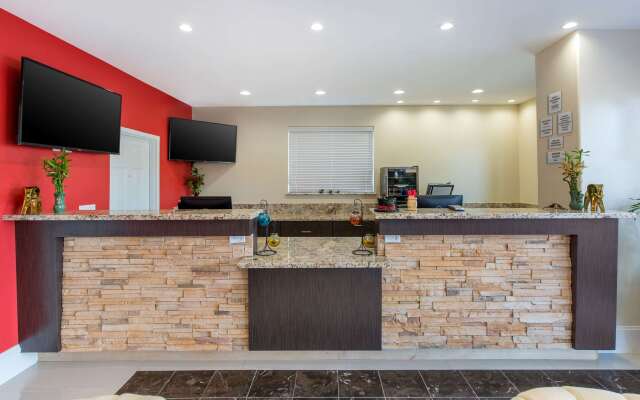 Econo Lodge Inn & Suites Houston Willowbrook