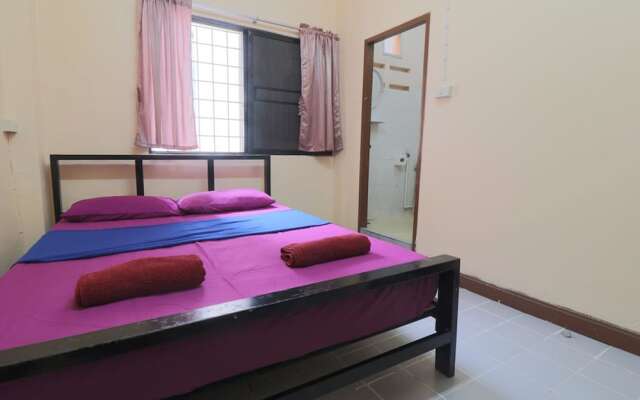 Yaya Guesthouse - Hostel