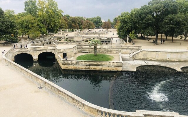 Villa with One Bedroom in Nîmes