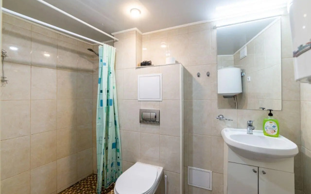 В центре на улице Гончарная 21