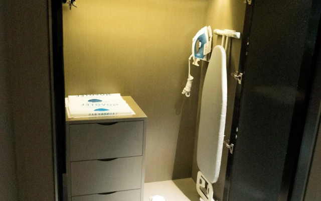 Novotel Chennai Chamiers Road Hotel