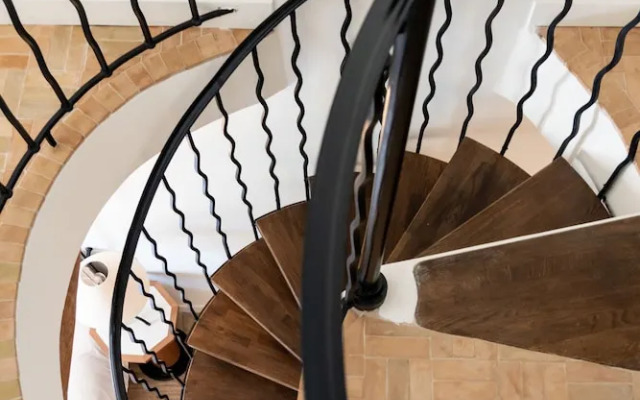 Château les Crostes