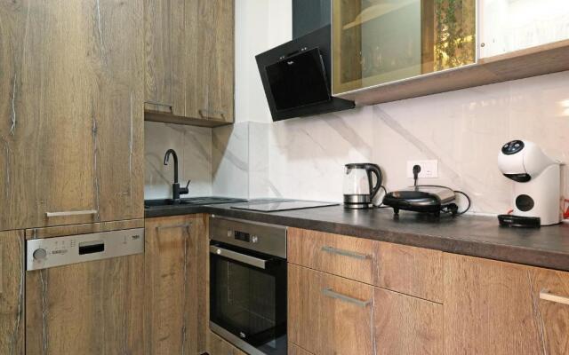 Central SPA Galaxy Apartment