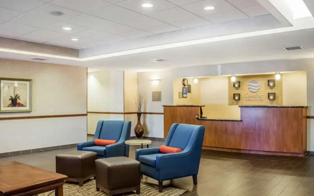 Comfort Inn & Suites