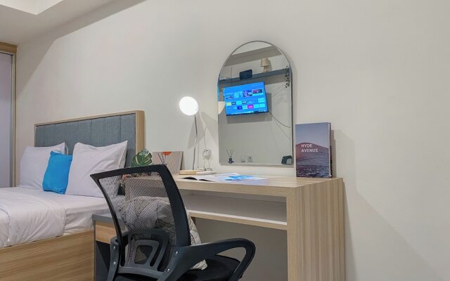 Good Place And Homey Studio Meikarta Apartment