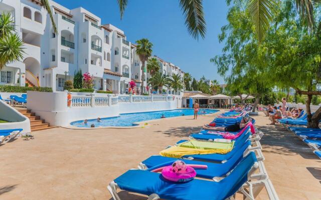 Апарт-отель Holiday Center Santa Ponsa