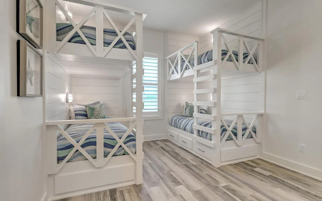 The Great White 306 DAR