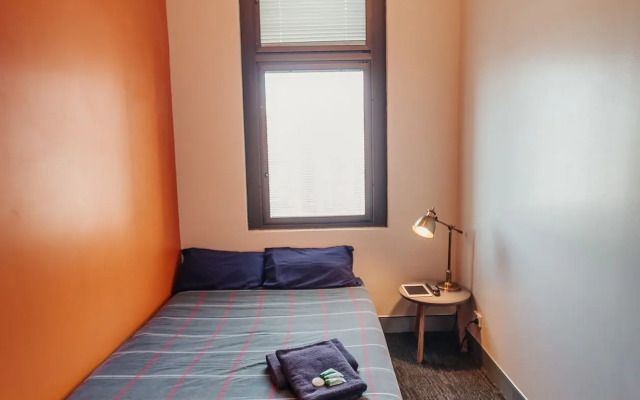 Wake Up! Sydney - Hostel
