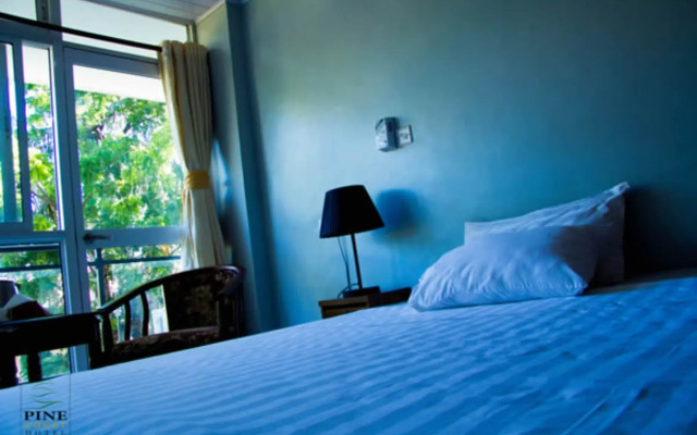 Pine Court Hotel
