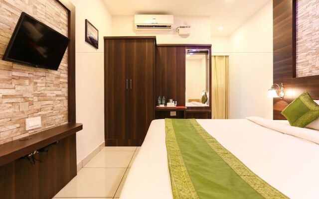 Treebo Trend Dwaraka Grand