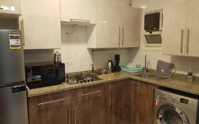 Luxurious Lujain Apartment