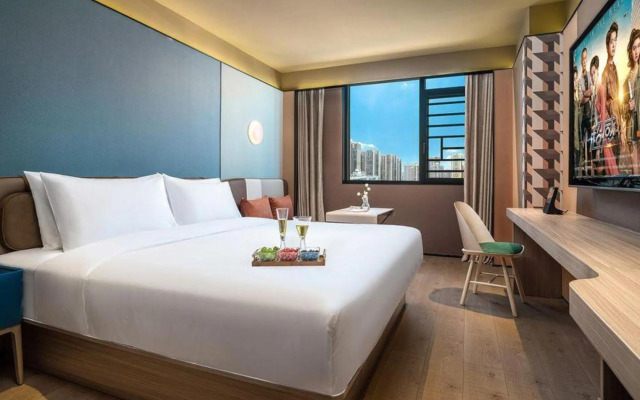 Orange Hotel