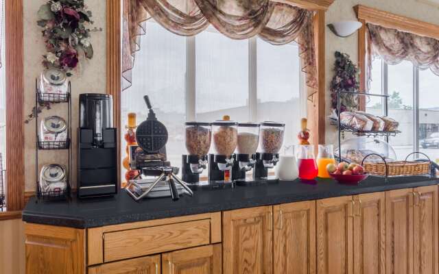 Ramada by Wyndham Quesnel