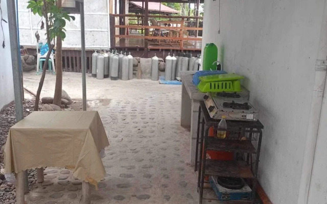 Villa Milagros Dive Inn Anilao