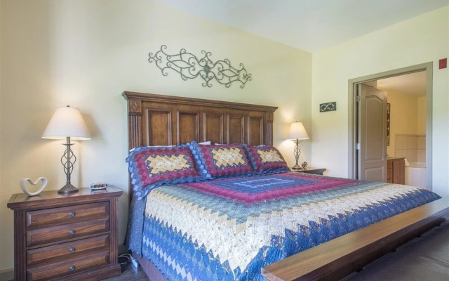 MVC - Unit 2403 - Love Nest