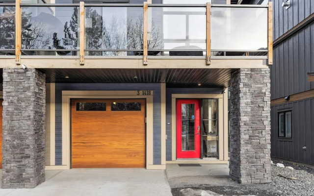 Township by Canmore Premier