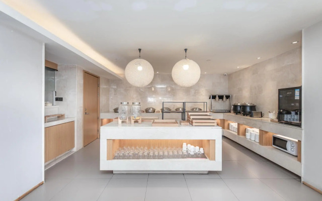 Ji Hotel (Hangzhou Wulin Square, Wenhui Mansion)