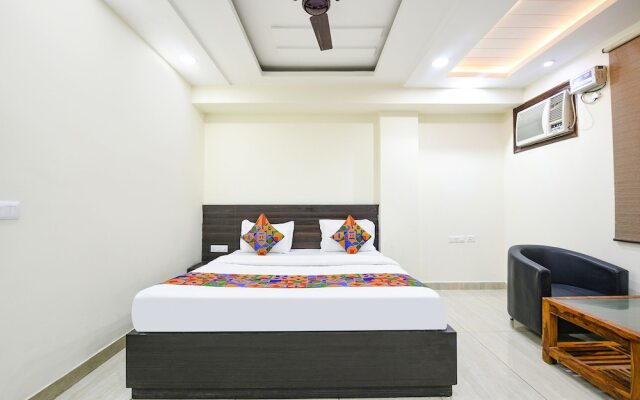 FabHotel Dwarka Residency