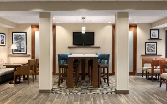 Hampton Inn By Hilton Wausau