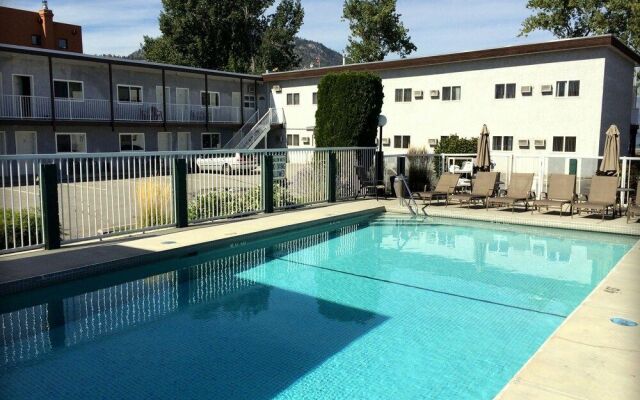 Golden Sands Resort Motel