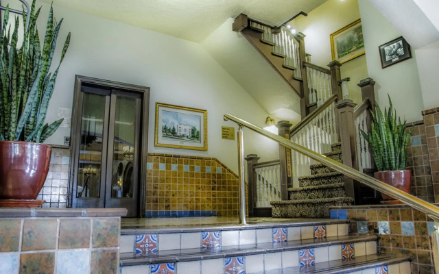 Hassayampa Inn