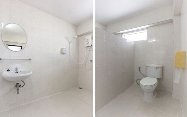 Oyo 664 Nara Hotel Restaurant And Bar