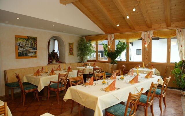 Hotel Edelweiß