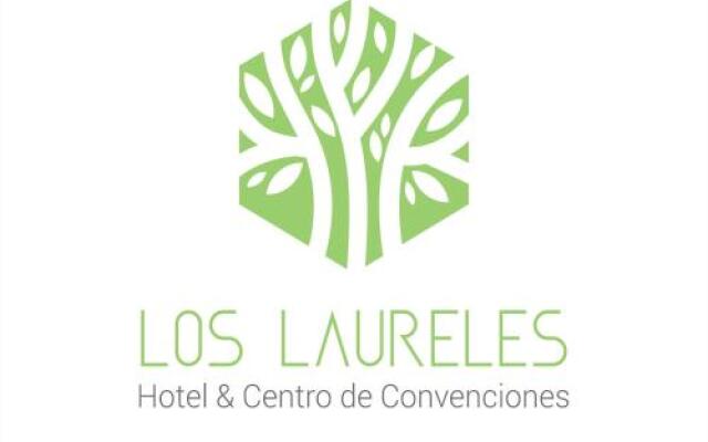 Los Laureles Hotel & Centro de Convenciones