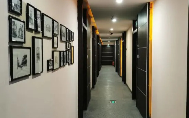 Rentai Business Hotel