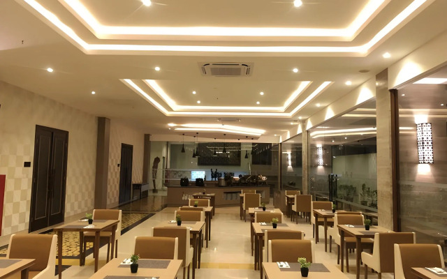 Lynn Hotel Mojokerto