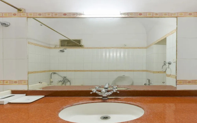 Oyo 46031 Singhasan Haveli