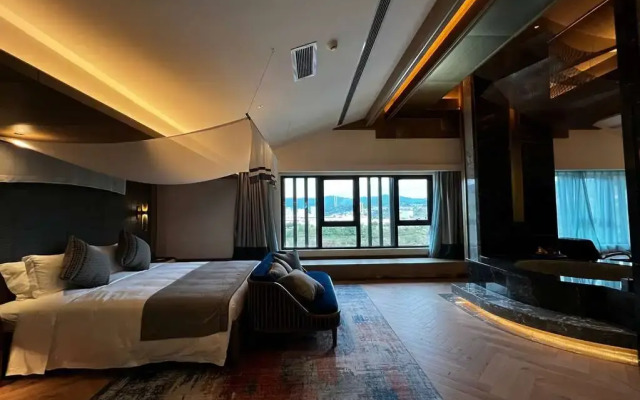 Wyndham Fengqing Resort