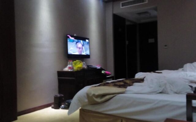 Dengfeng Green Hotel