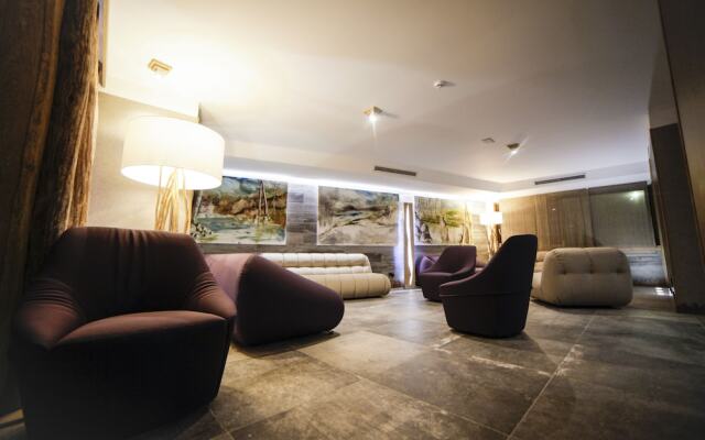 National Park Hotel & Spa